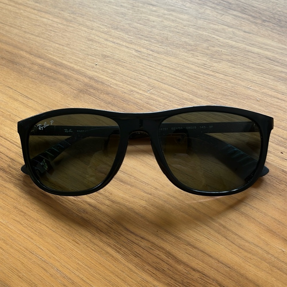 Ray Ban P, sport/performance sunglasses polarized.